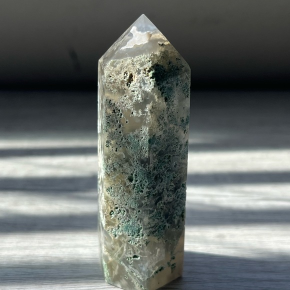 Moss Agate Crystal Tower | Point Tower Gemstone | - Picture 7 of 7
